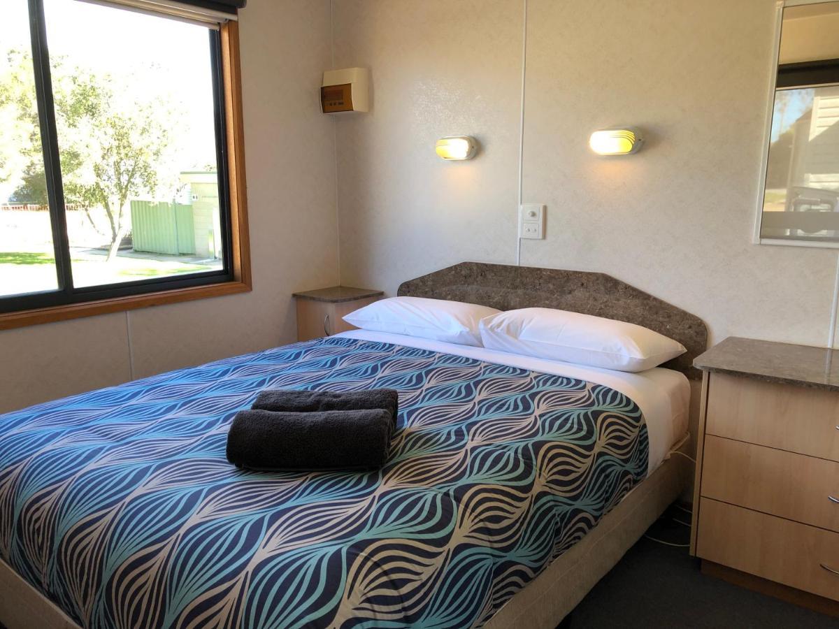 אראראט Acacia Caravan Park & Holiday Units מראה חיצוני תמונה