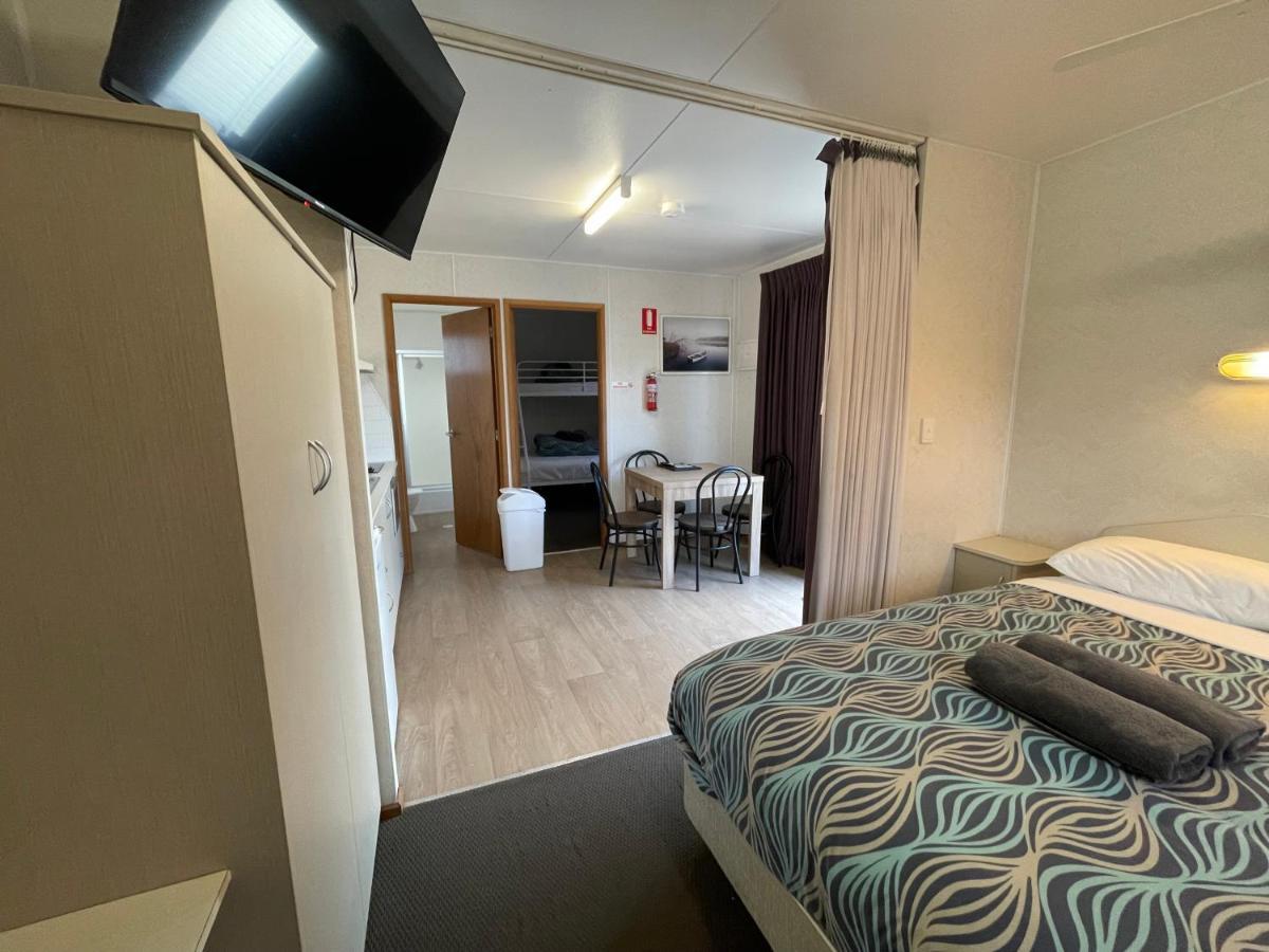 אראראט Acacia Caravan Park & Holiday Units מראה חיצוני תמונה