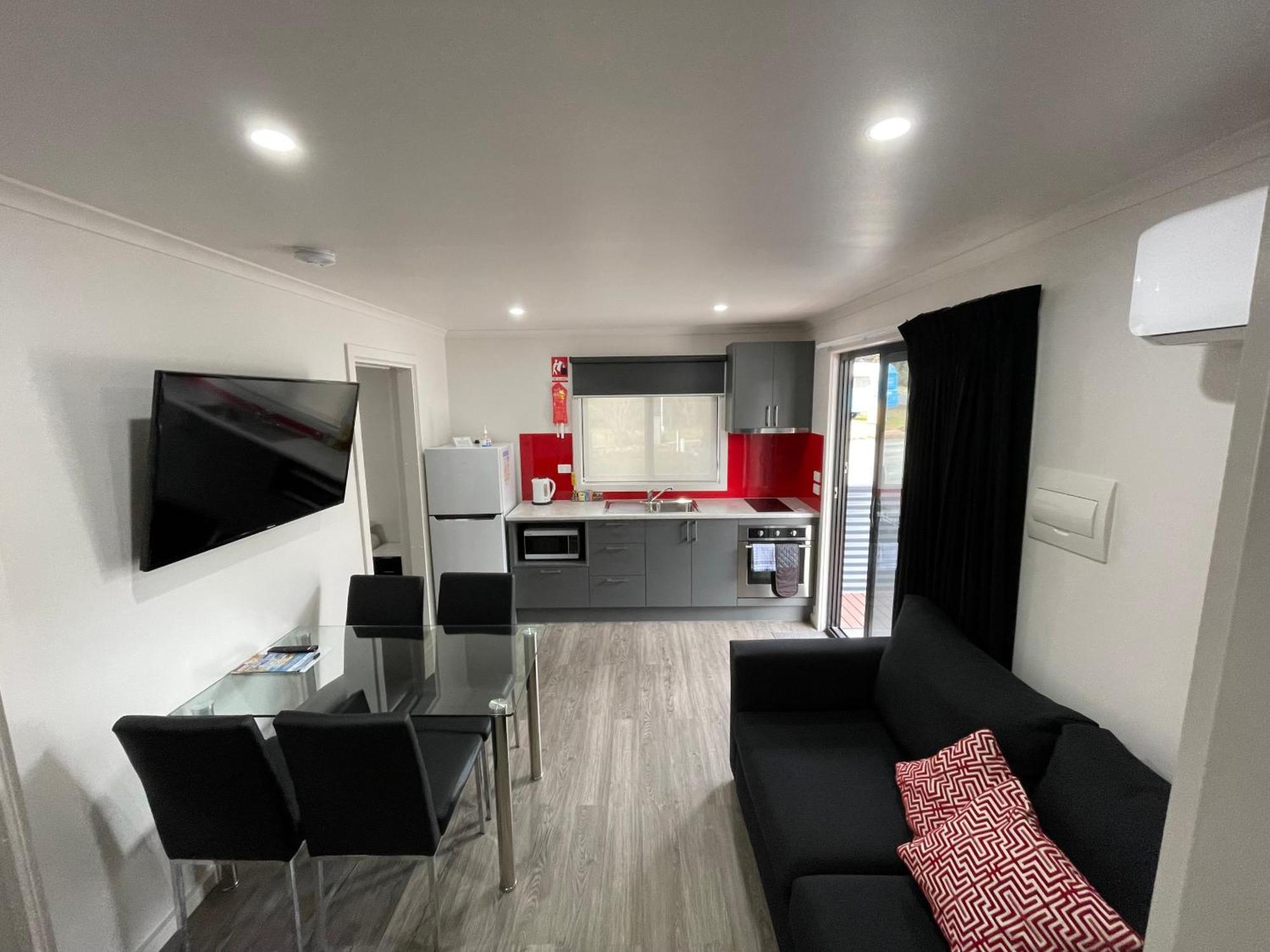 אראראט Acacia Caravan Park & Holiday Units מראה חיצוני תמונה