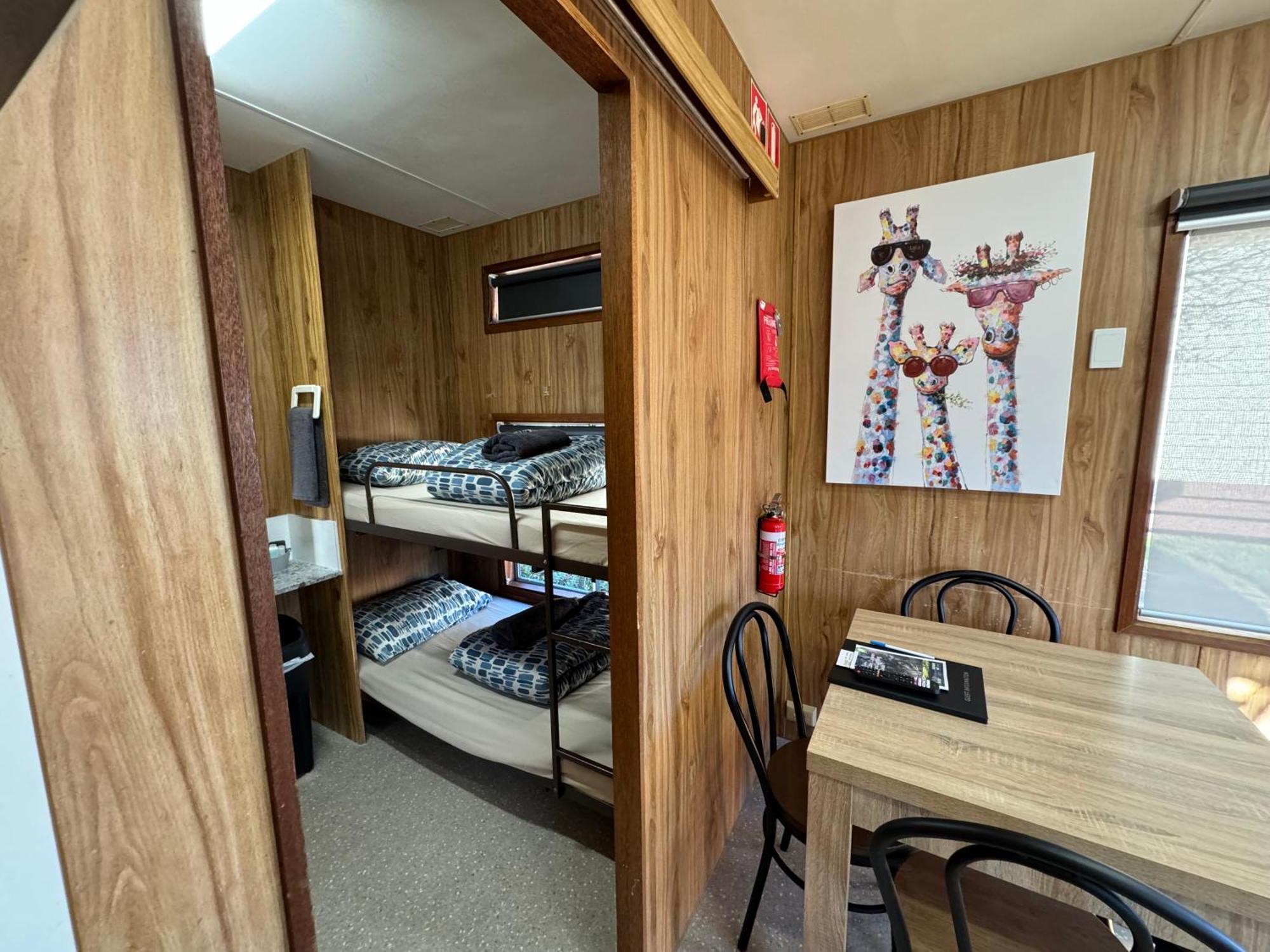 אראראט Acacia Caravan Park & Holiday Units מראה חיצוני תמונה